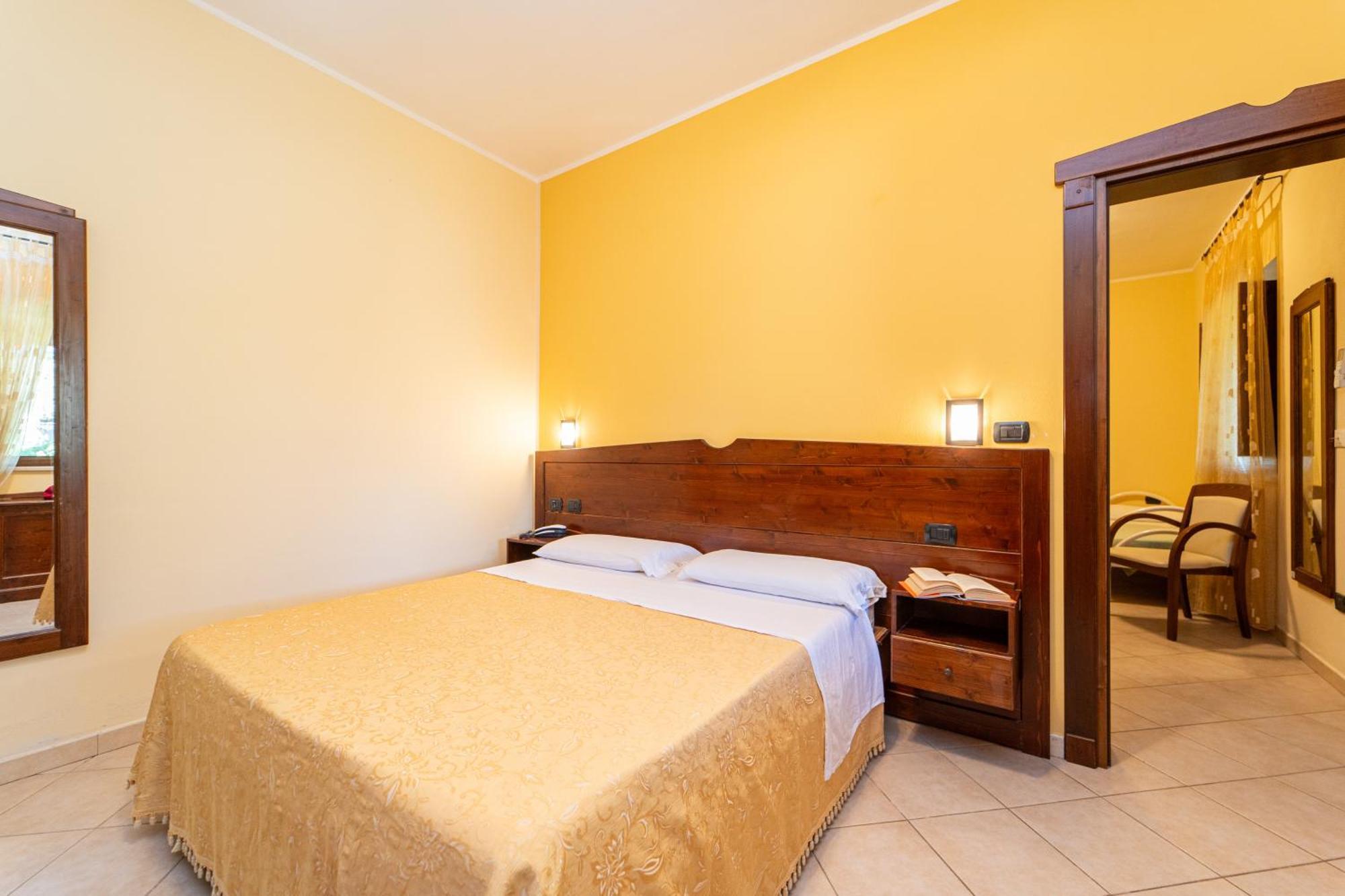 Hotel Masseria Le Pajare Presicce Quarto foto
