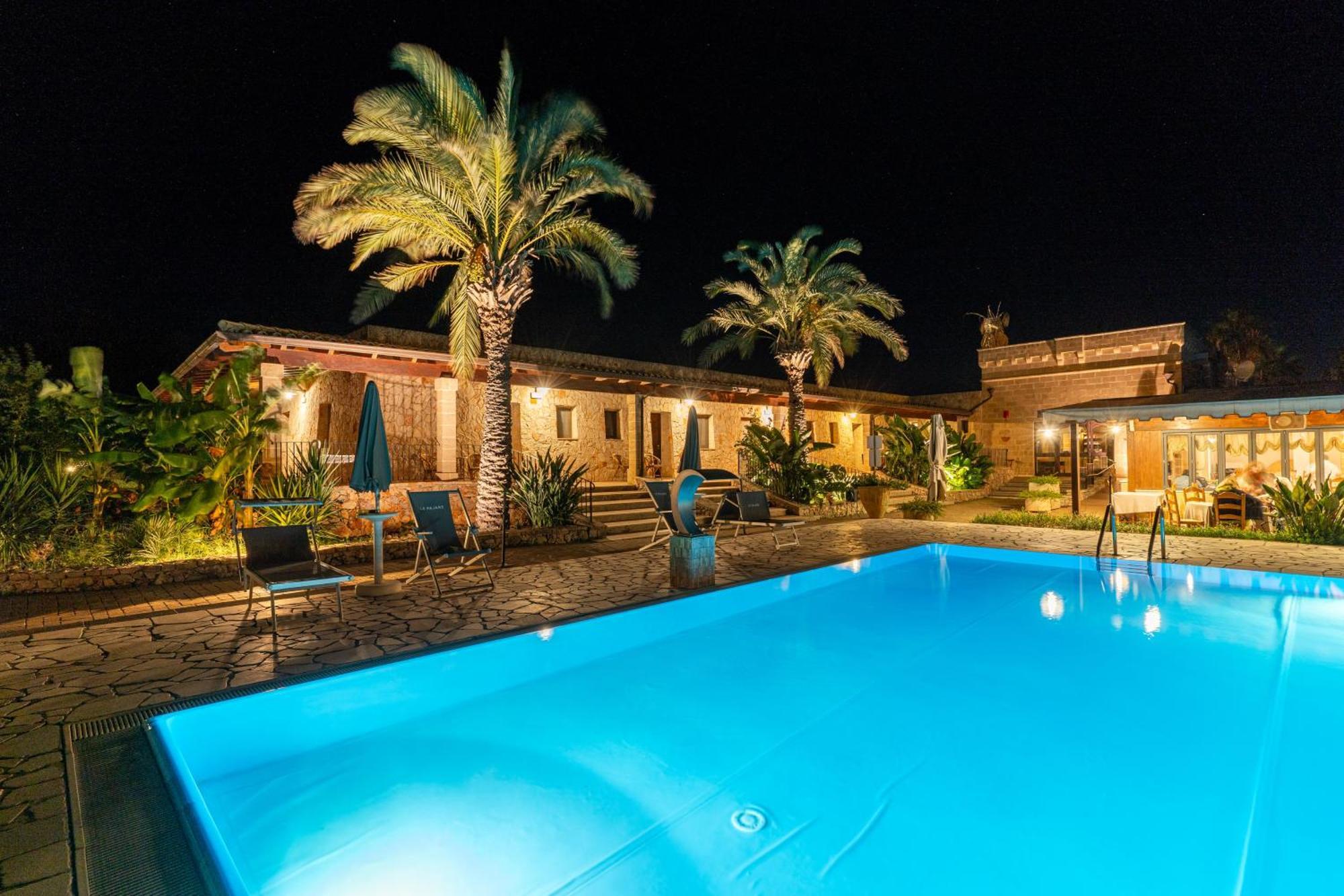 Hotel Masseria Le Pajare Presicce Exterior foto